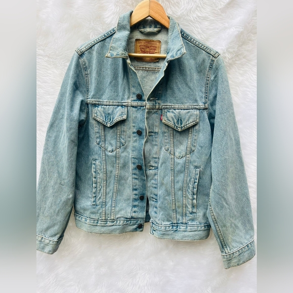 Levi's washed denim jacket - Picture 8 of 8
